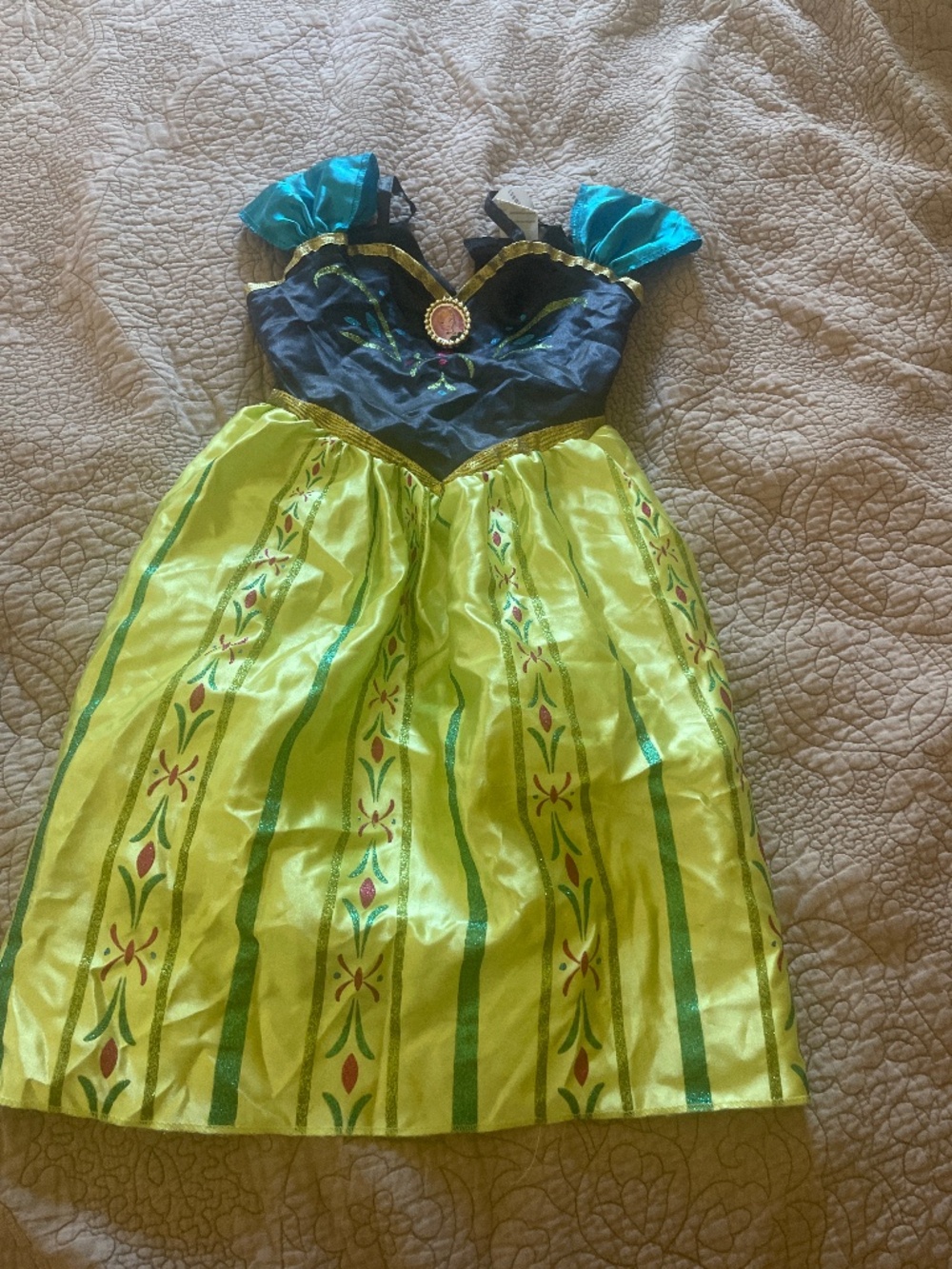 Anna dress size 4